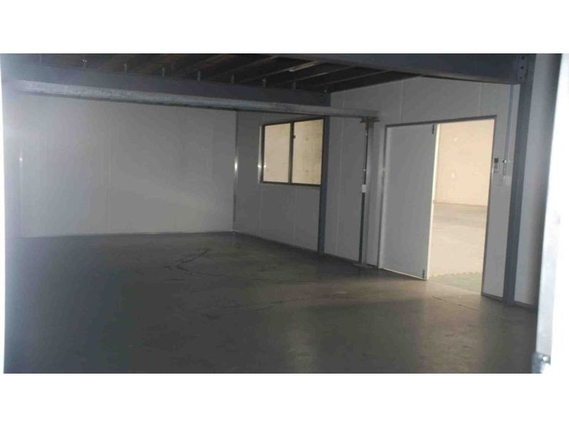 1-2/8 Platinum Court, Paget QLD 4740