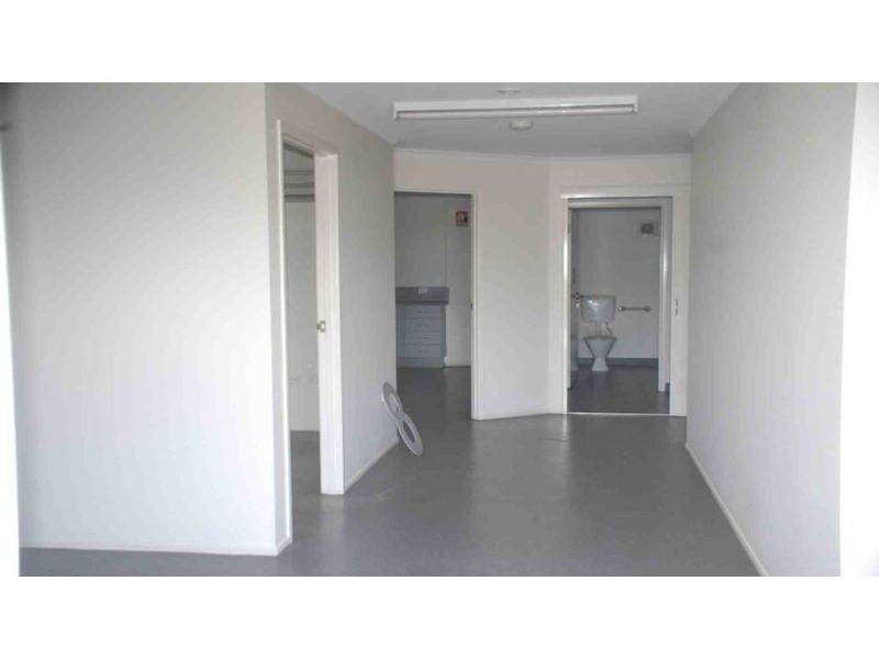 1-2/8 Platinum Court, Paget QLD 4740