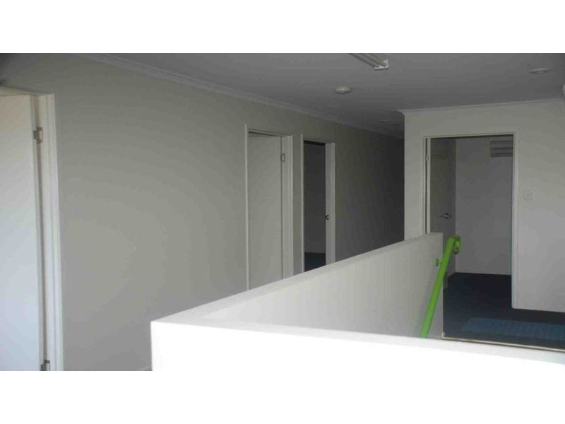 1-2/8 Platinum Court, Paget QLD 4740