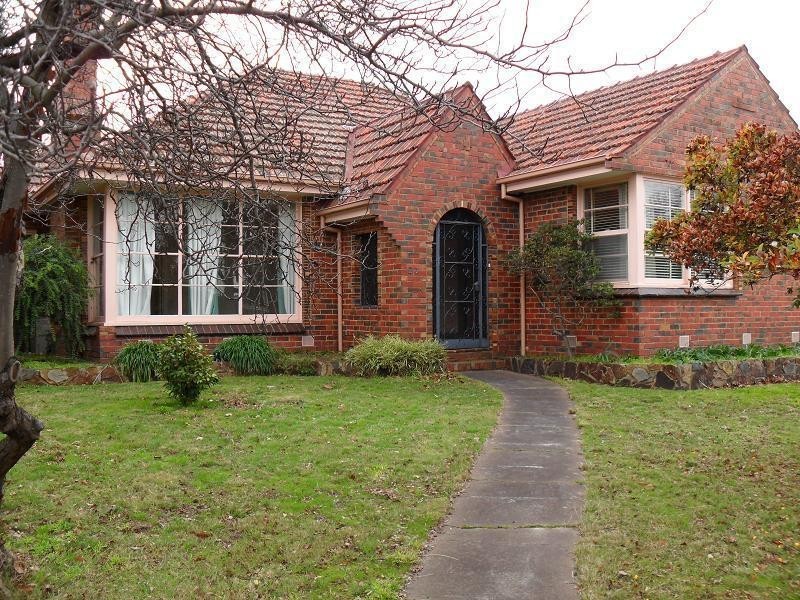 21 Bath Road, Glen Iris VIC 3146