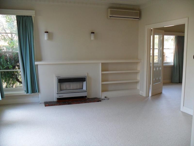 21 Bath Road, Glen Iris VIC 3146