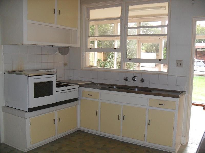 21 Bath Road, Glen Iris VIC 3146