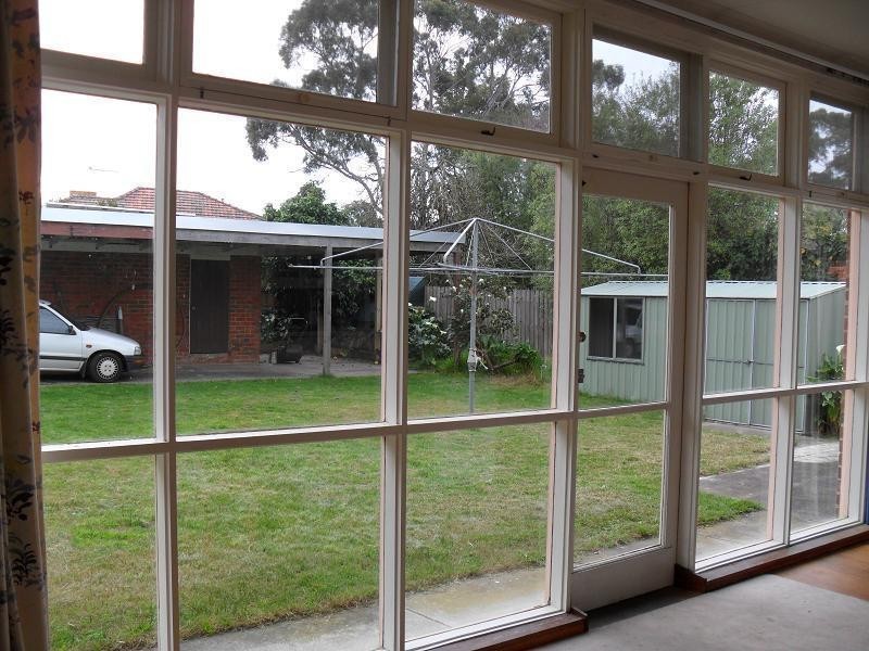 21 Bath Road, Glen Iris VIC 3146