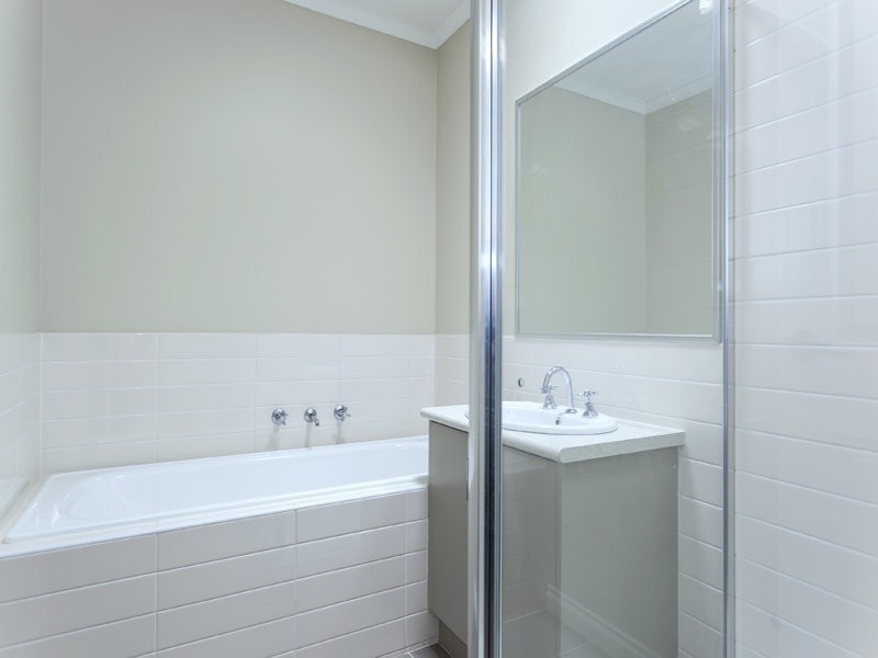 Melton South VIC 3338