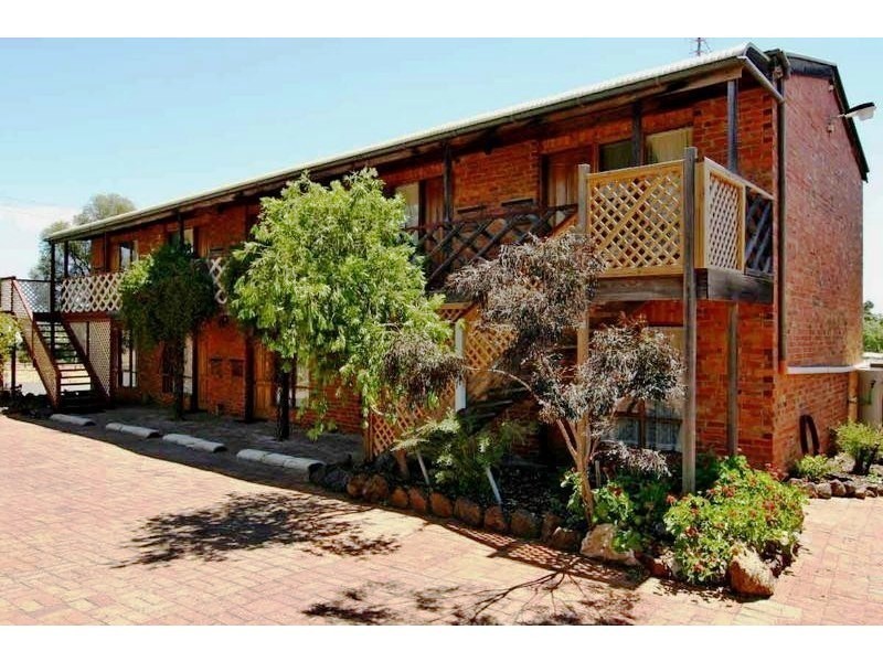 24 Seaby Street, Stawell VIC 3380