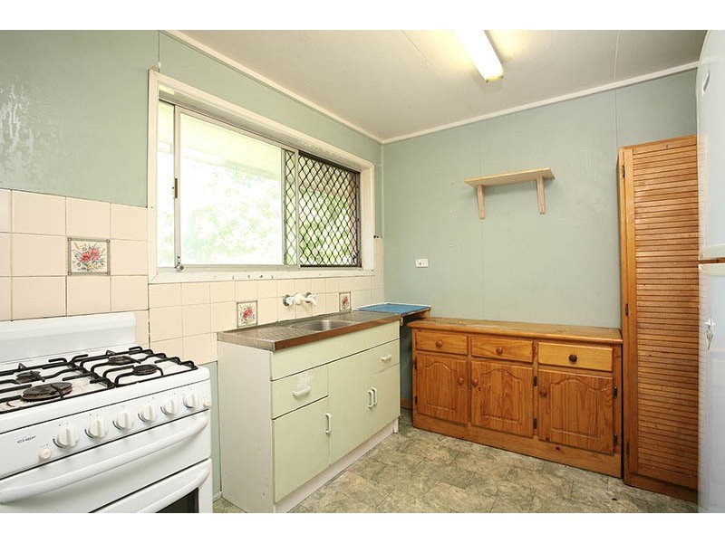 112 Old Ipswich Rd, Riverview QLD 4303