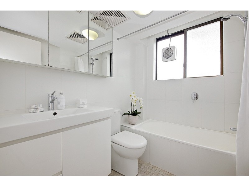 2/40-56 Military Road, Neutral Bay NSW 2089