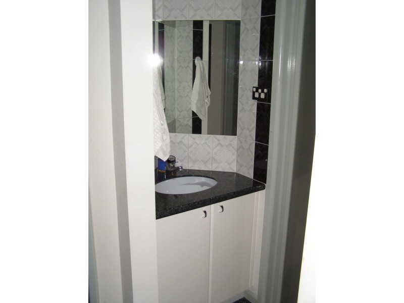 4 Taree close, Pakenham VIC 3810