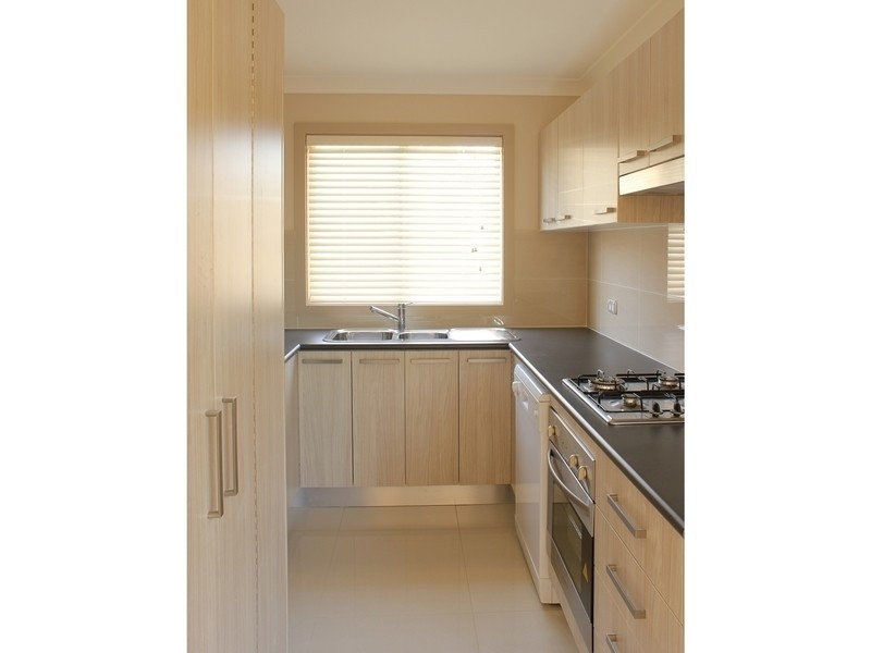 33 Feramin Ave, Whalan NSW 2770