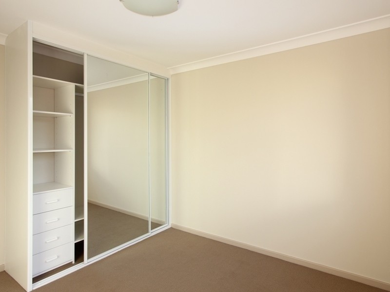 33 Feramin Ave, Whalan NSW 2770