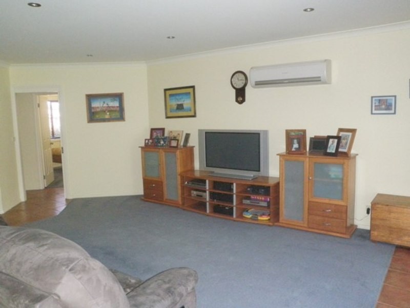 9 Charolais Court, Shepparton VIC 3630