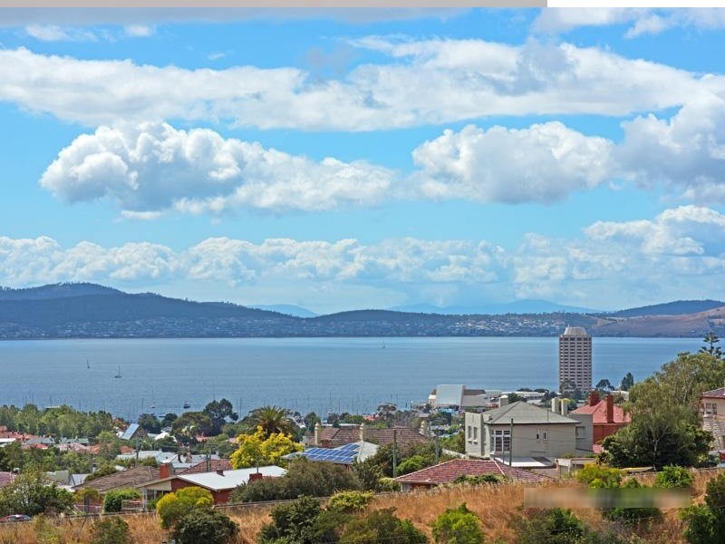 3/3A Lynton Avenue, Dynnyrne TAS 7005