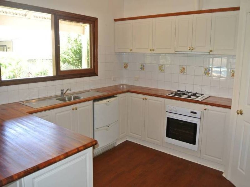 32 Addis Street, Lamington WA 6430