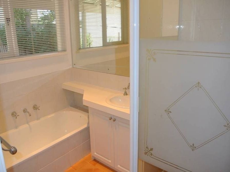 32 Addis Street, Lamington WA 6430