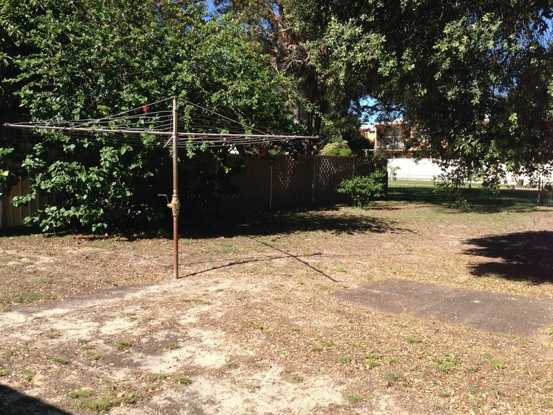 144 Morna Point Rd, Anna Bay NSW 2316