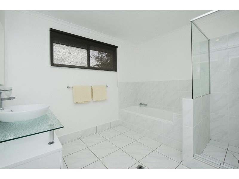 8 Jane Court, Nambour QLD 4560