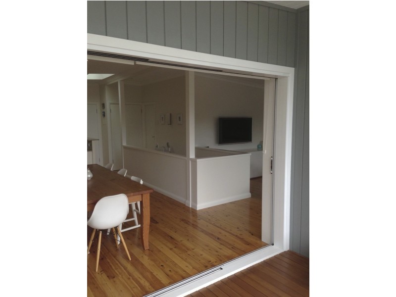 54 Curl Curl Parade, Curl Curl NSW 2096