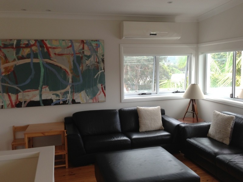 54 Curl Curl Parade, Curl Curl NSW 2096