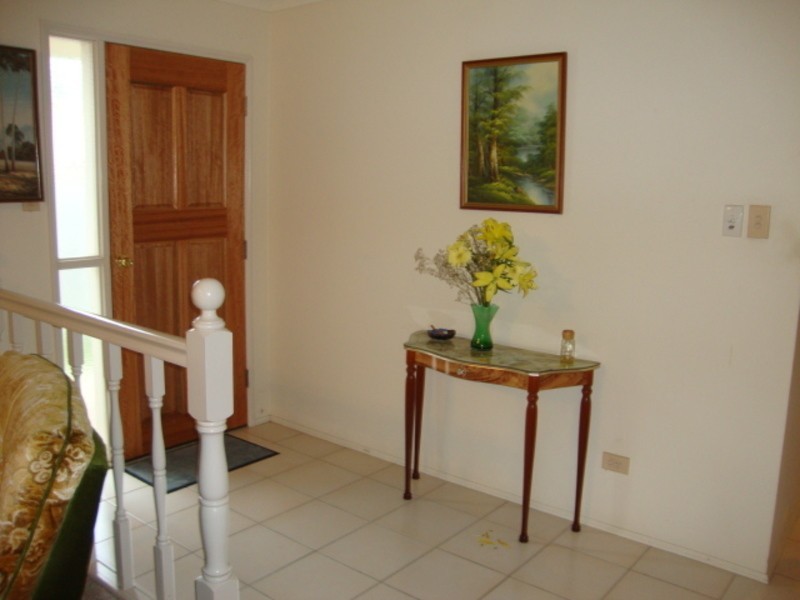 2/4 Tranquility Crescent, Bongaree QLD 4507