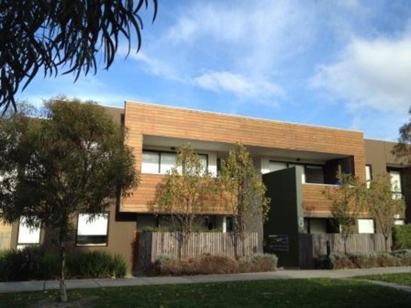 2/6 Crefden Street, Maidstone VIC 3012