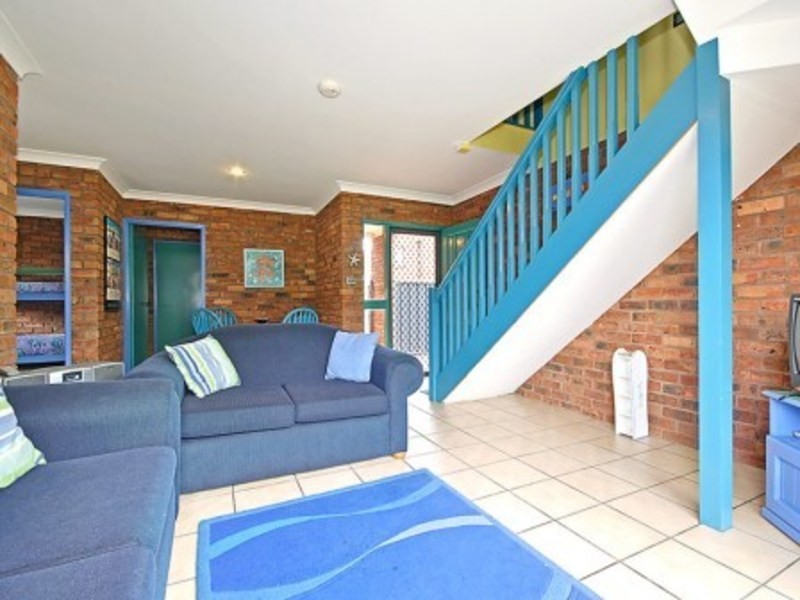 2/4 Fitzroy St, Anna Bay NSW 2316