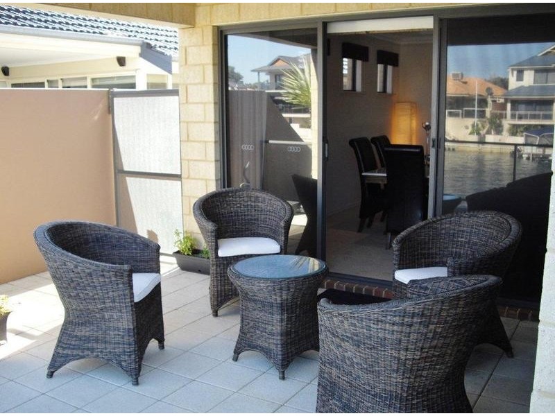 29 Brindabella Crescent, Mandurah WA 6210