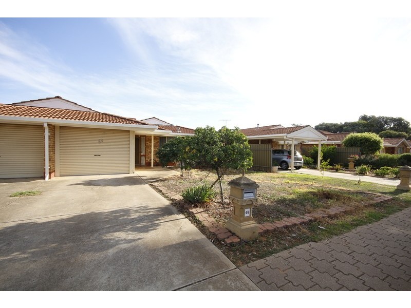 4/6 Grevillia Drive, Parafield Gardens SA 5107