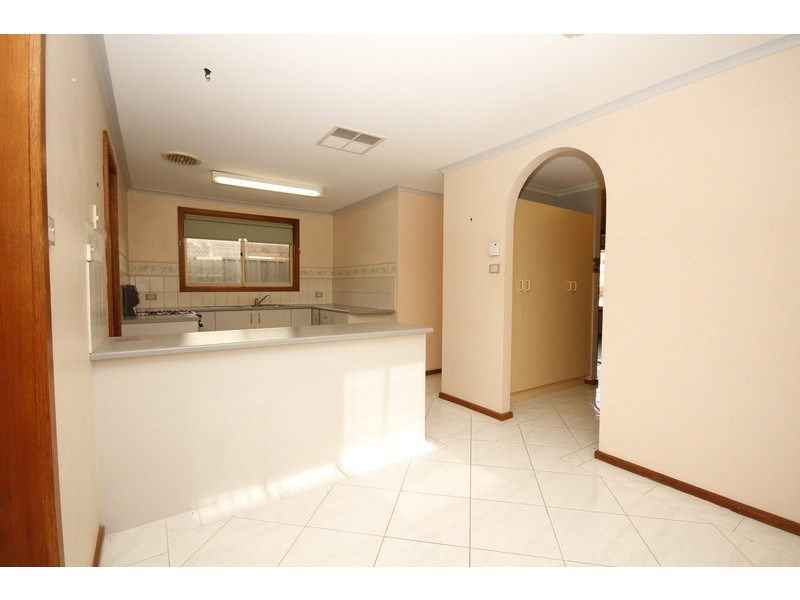 4/6 Grevillia Drive, Parafield Gardens SA 5107