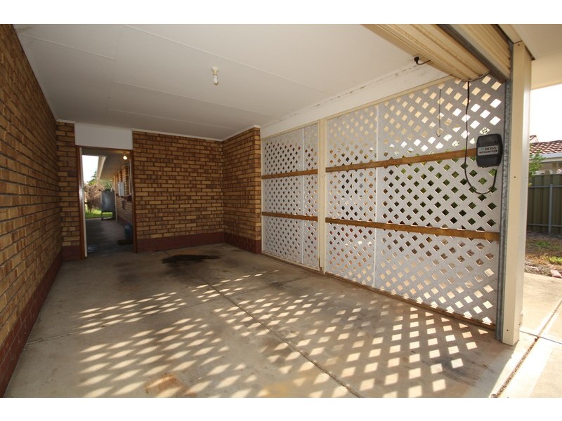 4/6 Grevillia Drive, Parafield Gardens SA 5107