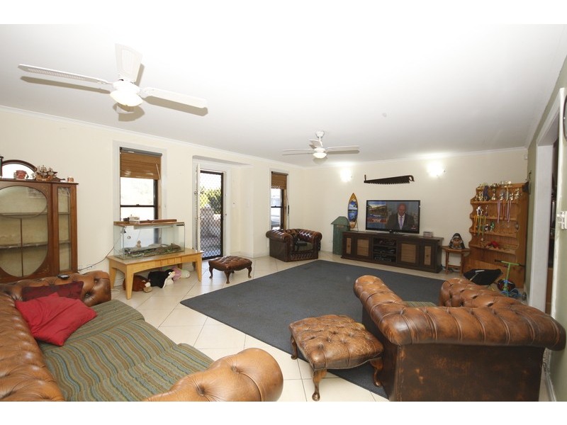 11A Beach Rd, Goolwa Beach SA 5214