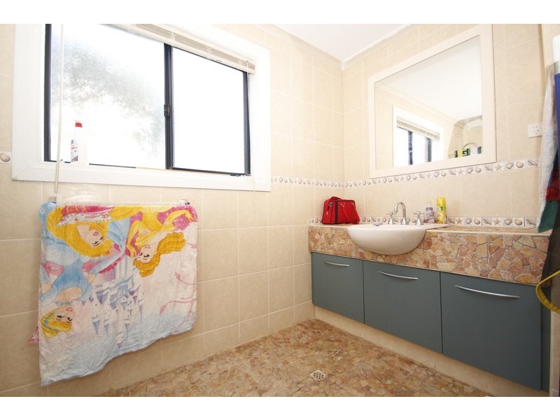 11A Beach Rd, Goolwa Beach SA 5214