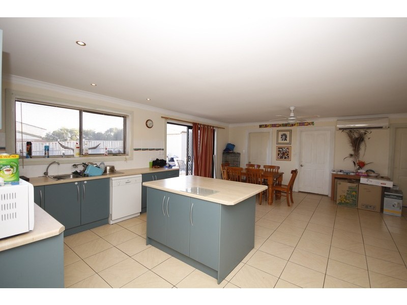 11A Beach Rd, Goolwa Beach SA 5214