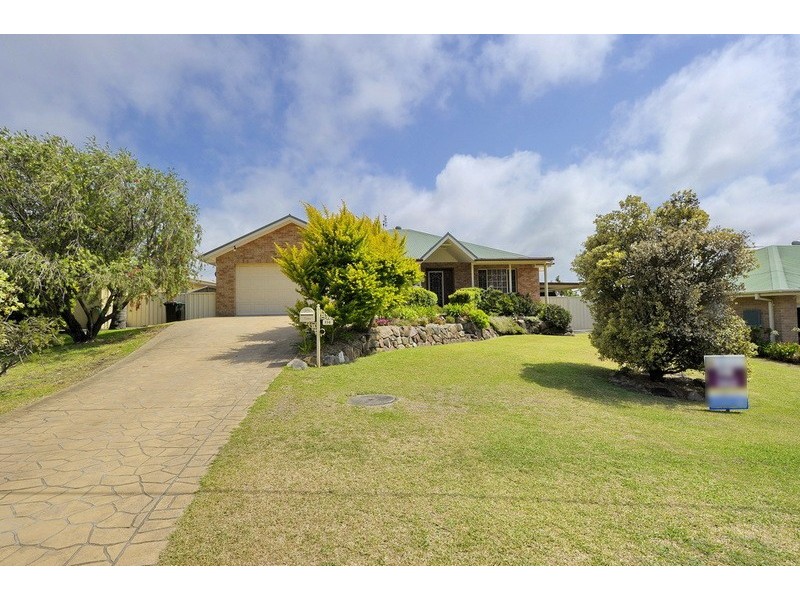116 Old Main Rd, Anna Bay NSW 2316