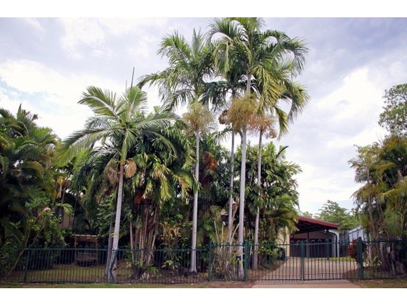 4 Songlark Street, Bakewell NT 0832