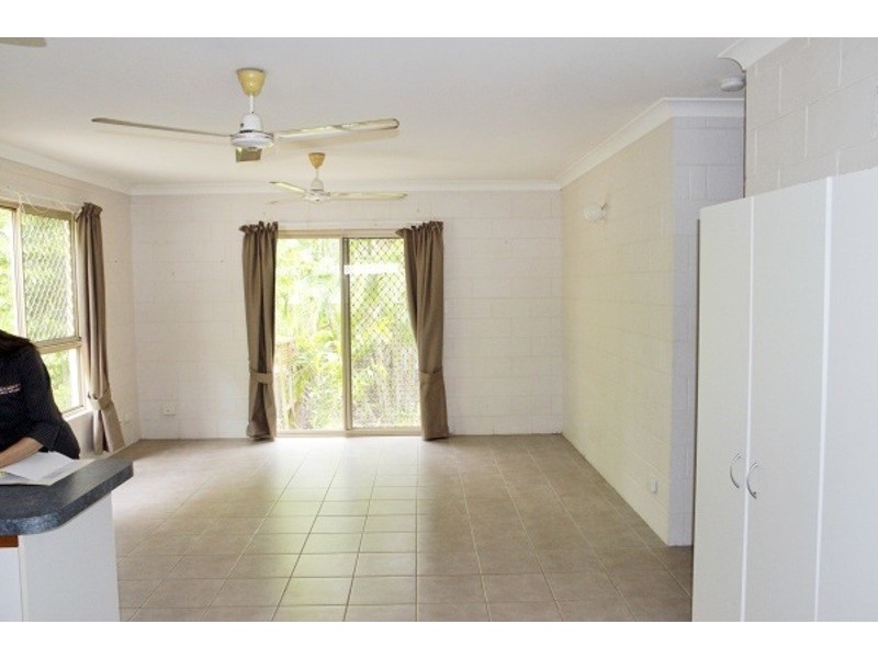 4 Songlark Street, Bakewell NT 0832