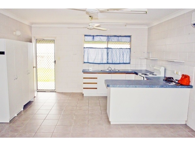 4 Songlark Street, Bakewell NT 0832