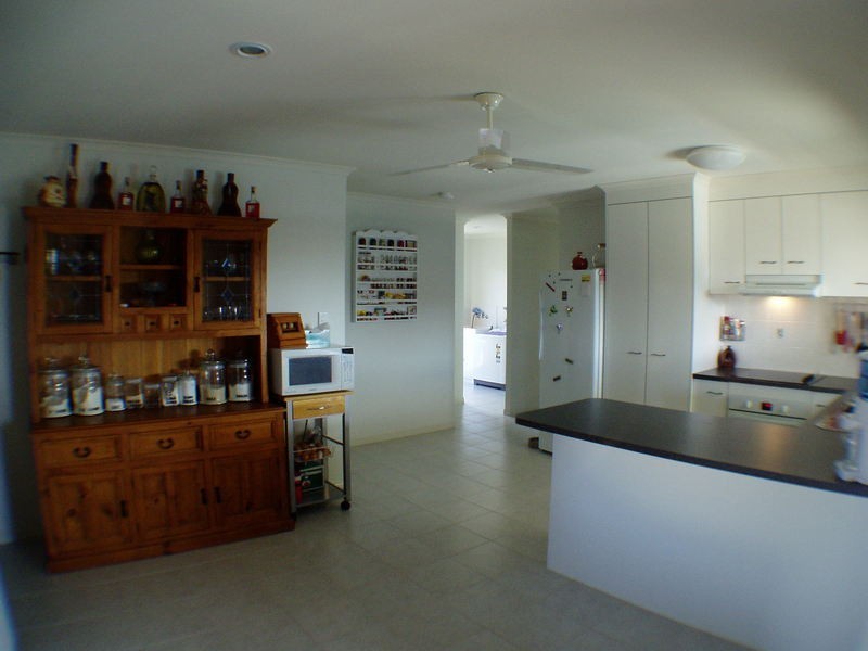 5 Pennant Drive, Point Vernon QLD 4655
