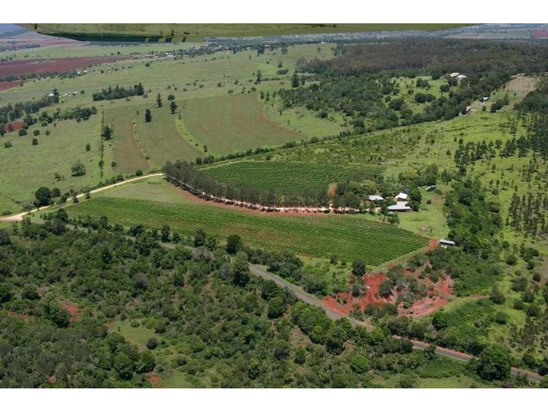 18 Millers Road, Kingaroy QLD 4610