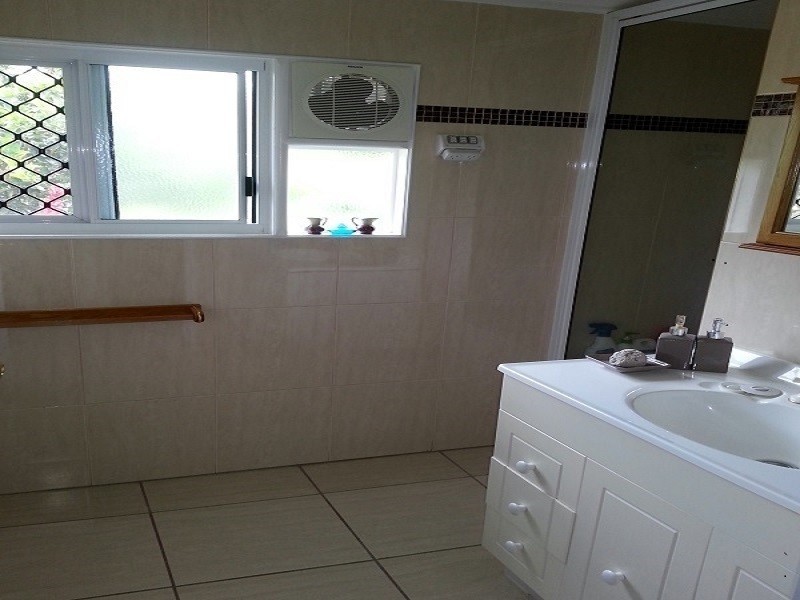 193 Charles Street, Heatley QLD 4814