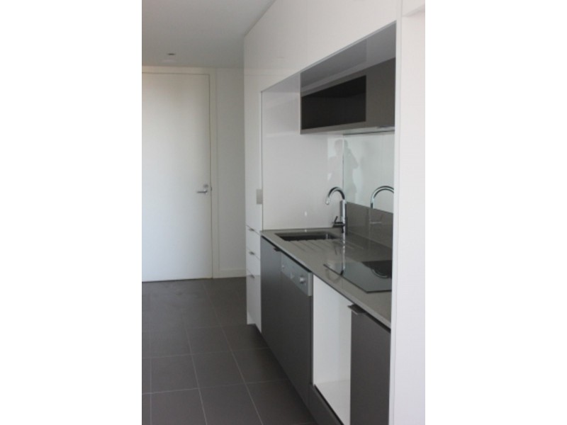 32/17 Eucalyptus Drive, Maidstone VIC 3012