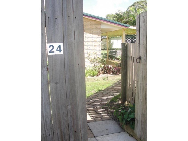 22-24 Snapper Street, Kawungan QLD 4655