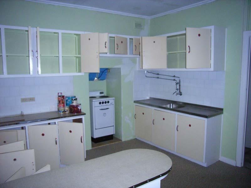 27 Bolingbroke Ave, Devon Park SA 5008