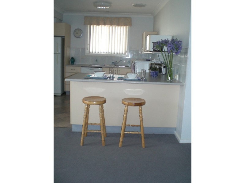 12 Jirramba Ave, Saratoga NSW 2251