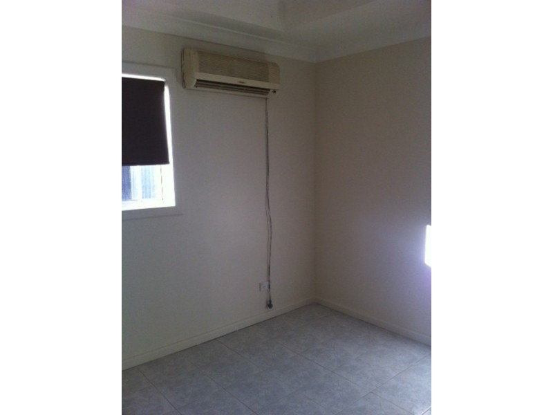 Fairfield West NSW 2165