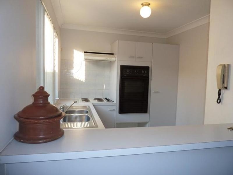 4/37 Back Street, Biggera Waters QLD 4216