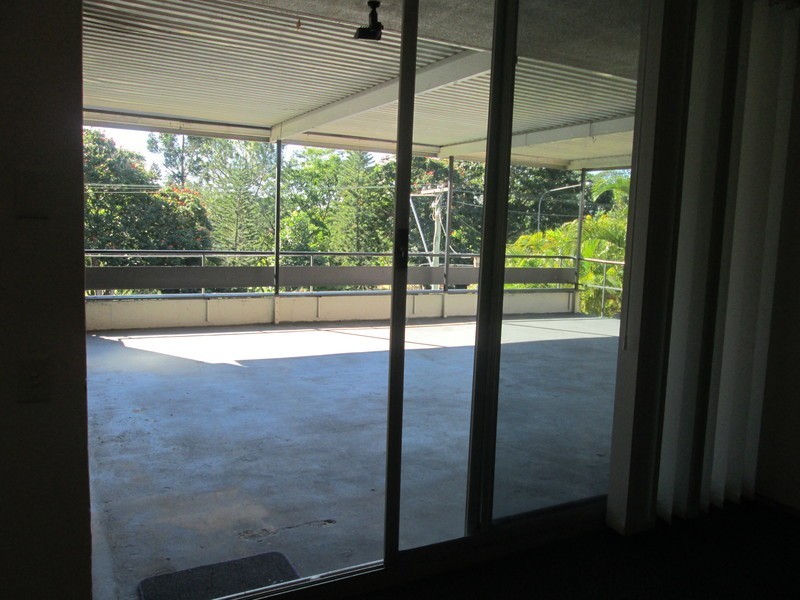 2/188 Butterfield Street, Herston QLD 4006