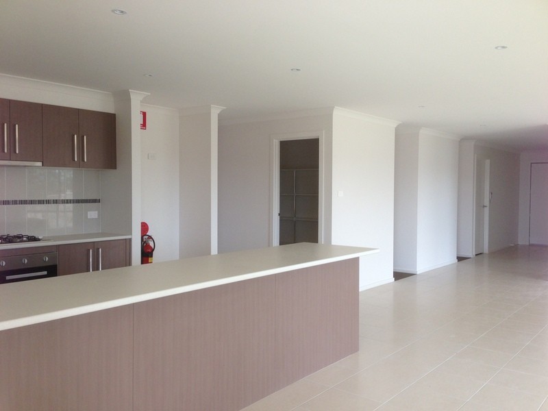 18 Radiant Avenue, Largs NSW 2320