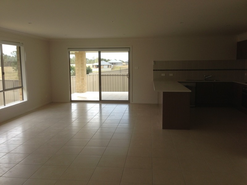 18 Radiant Avenue, Largs NSW 2320