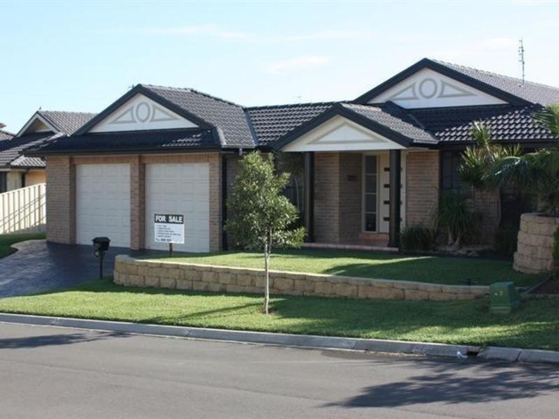 10 Parkinson Ave, Shell Cove NSW 2529