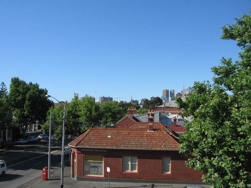 20 Newry St, Carlton North VIC 3054